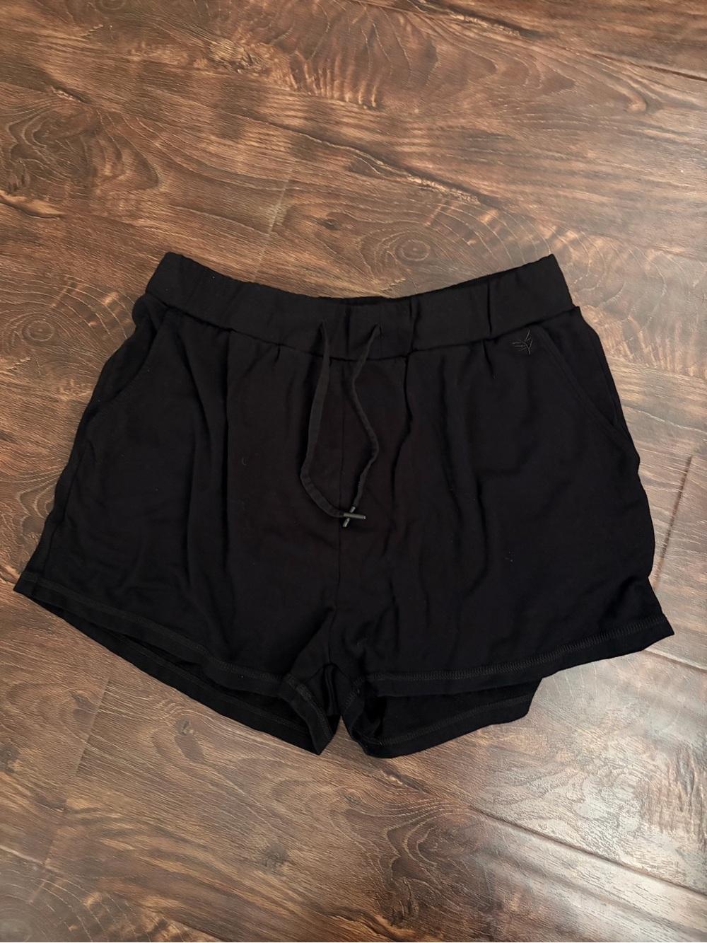 Cozy Earth Women Navy Loungewear Brushed Bamboo shorts - Picture 3 of 4